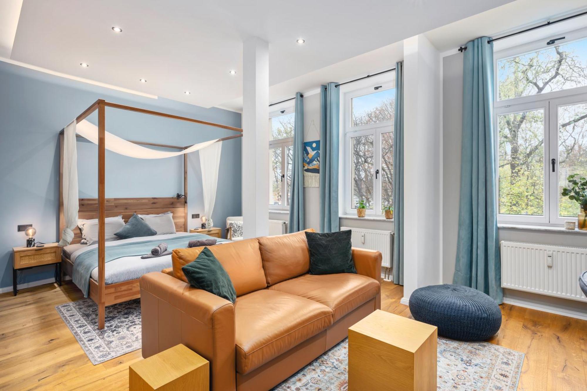 Edler Wohnraum Luxurioeses Stadtstudio Mit Balkon, Kaffeevollautomat & Klima Zwickau Exterior foto